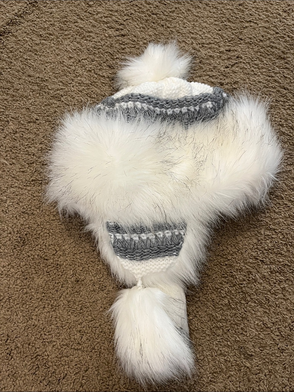 Knit Faux Fur Pom Trapper Hat - White and Gray